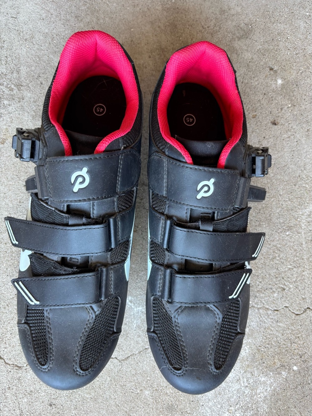 Peloton Men’s Black Cycling Shoes with Red Interior